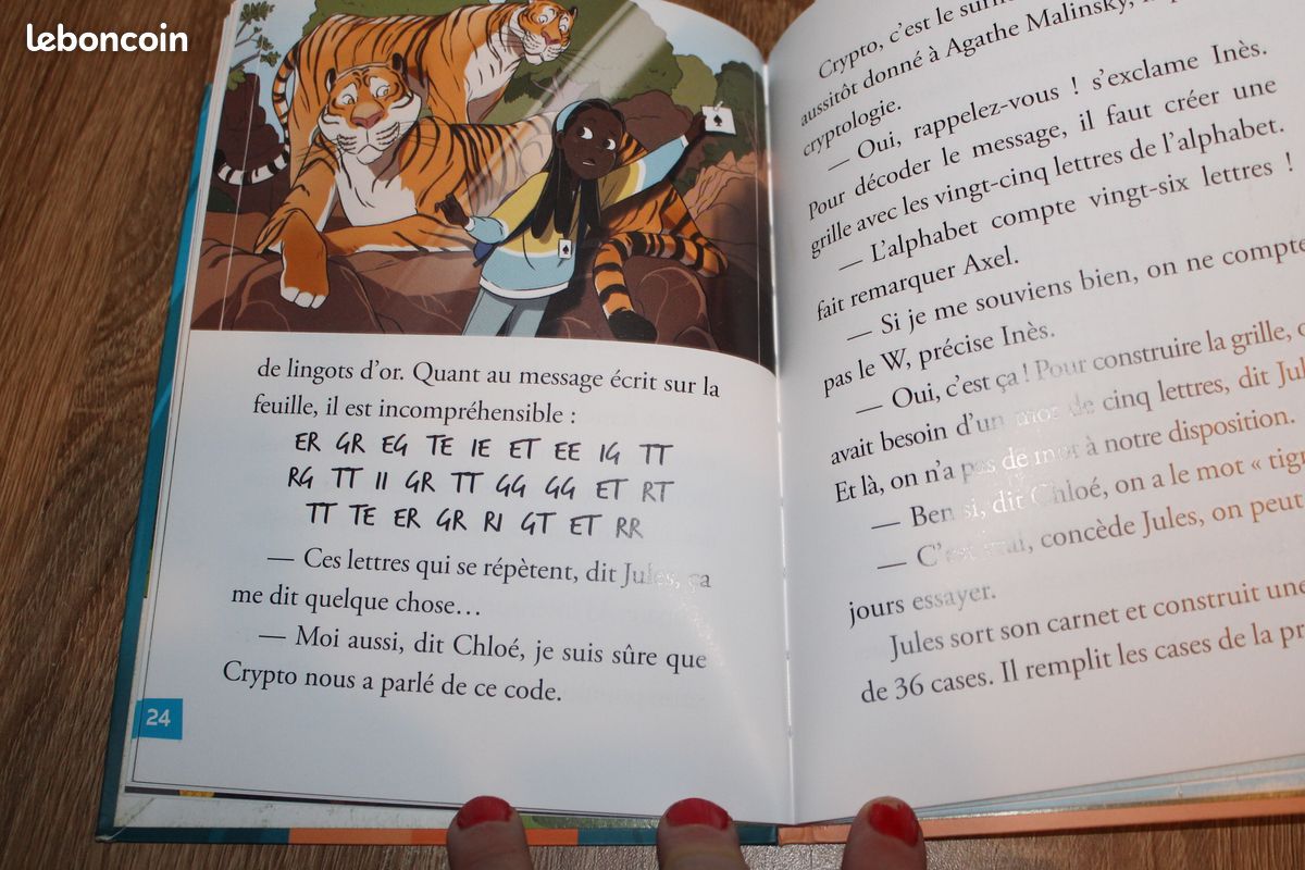 Lot de deux livres jeux enquetes - Livres