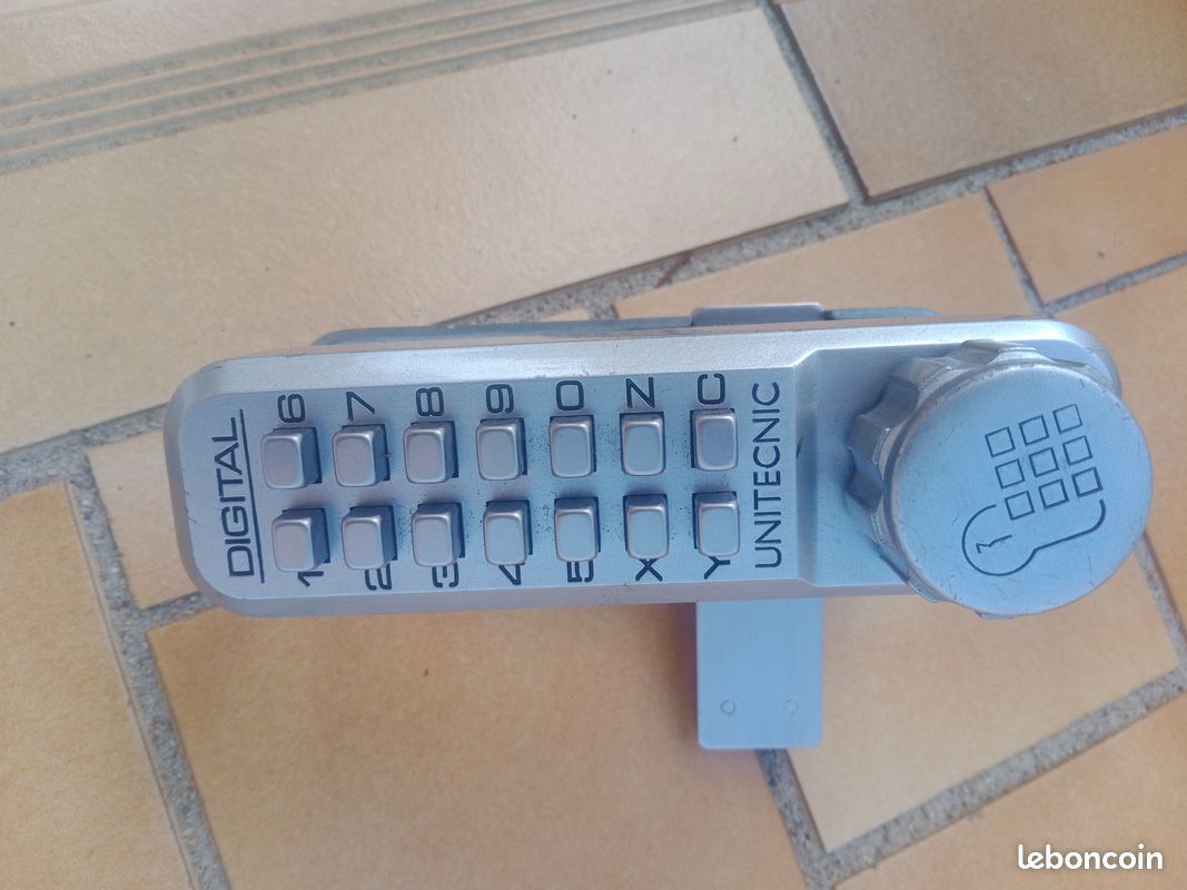 Verrouillage de porte digicode (image 2)