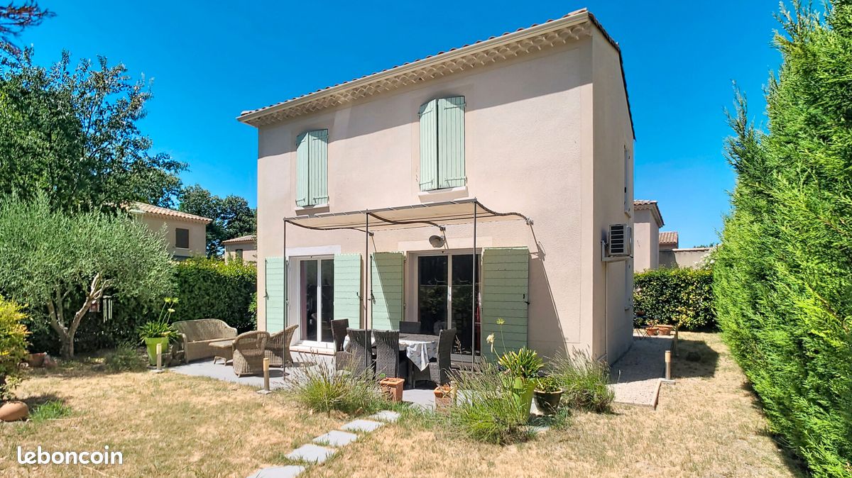 Maison 4 pièces 86 m² · au Thor · 86 m² · 327 000 €