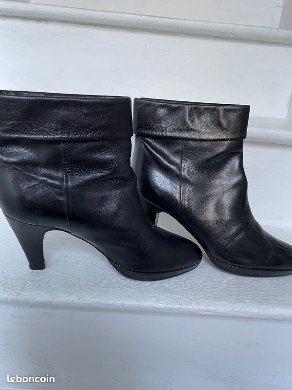Boots Charles Kramer (image 1)