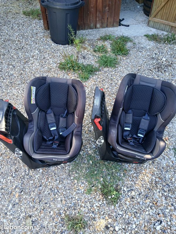Lot 2 sièges auto rotatif jusqu'à 18kg (image 1)