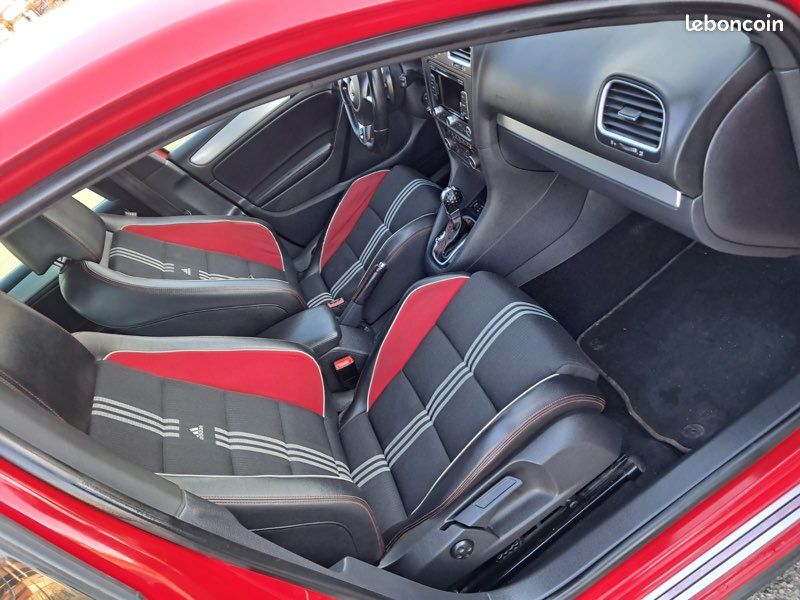 Golf 6 GTI 270 cv édition adidas (image 5)
