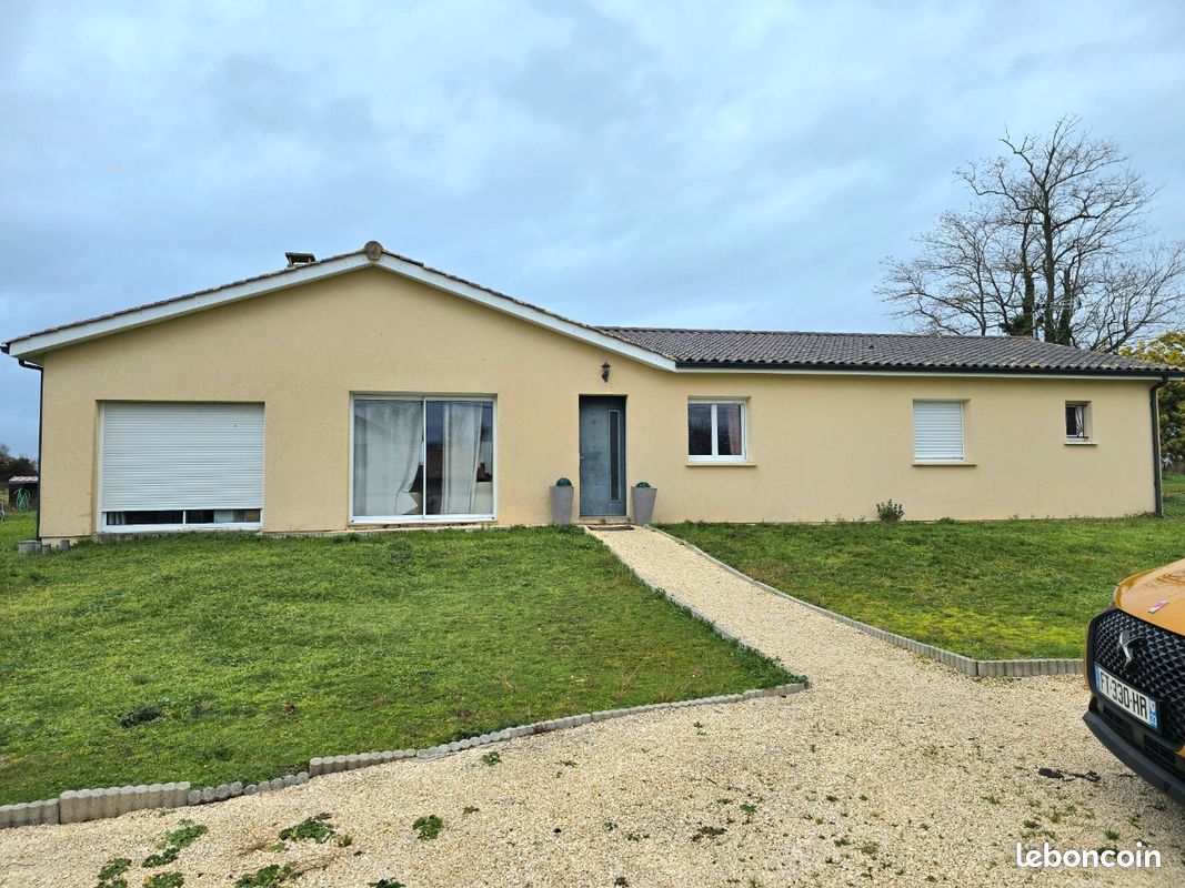 Maison 5 pièces 148 m² · à Anglade · 148 m² · 280 000 €