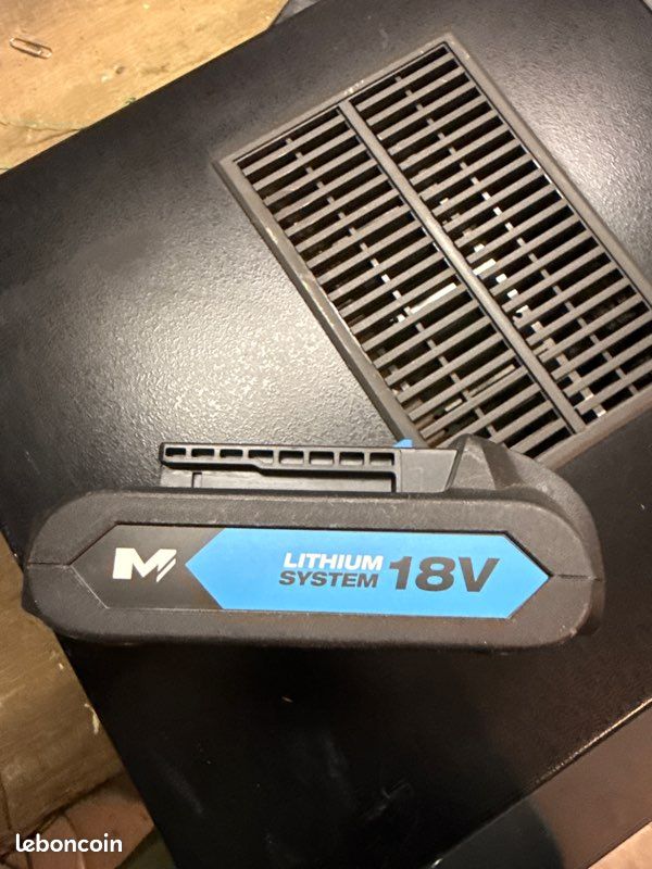 Batterie au lithium 18V mackie (image 1)