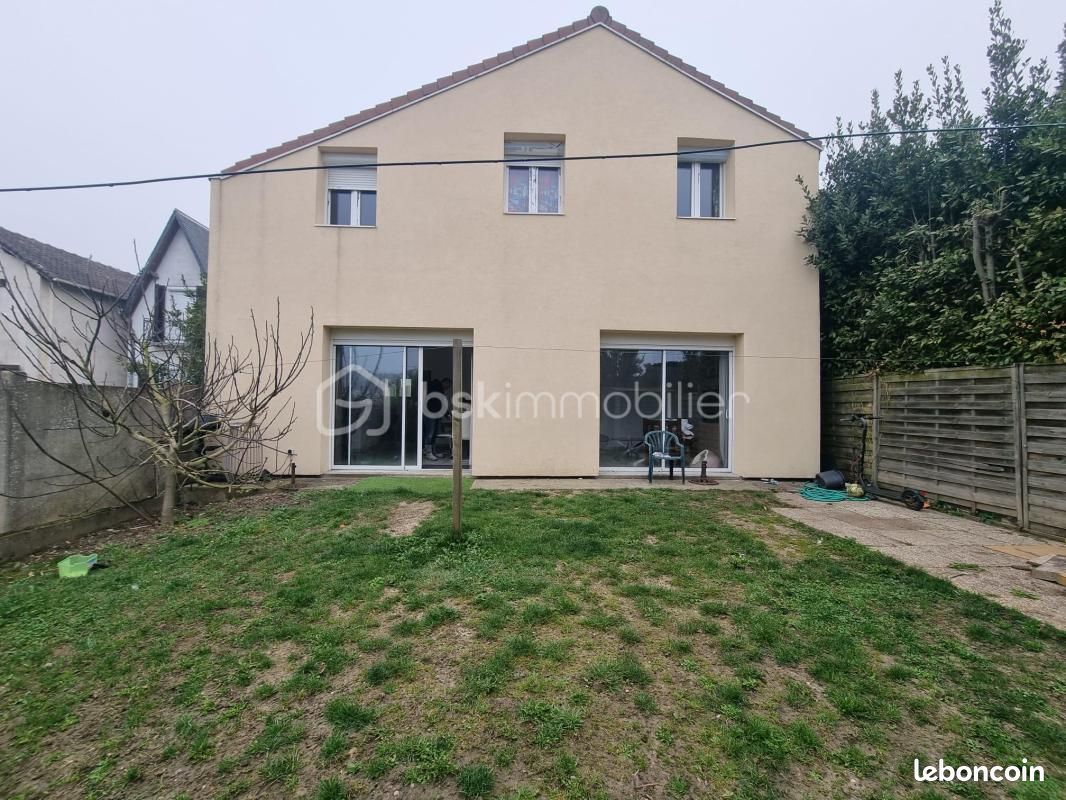 Maison 6 pièces 141 m² · à Puiseux-en-France · 141 m² · 283 000 €