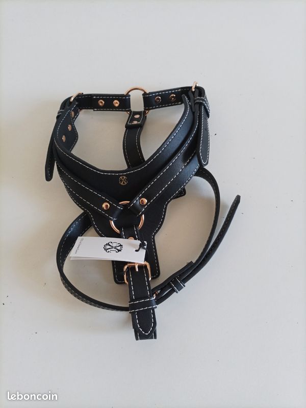 Harnais De Conduite Cuir Noir Taille Poney – Plastron Et Traces – Ref Eb48