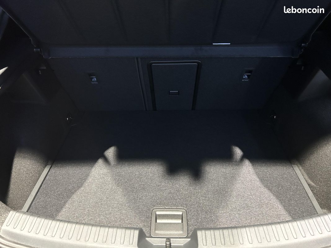 CUPRA Leon 1.5 eTSI Hybrid 150 ch DSG7 V (image 9)