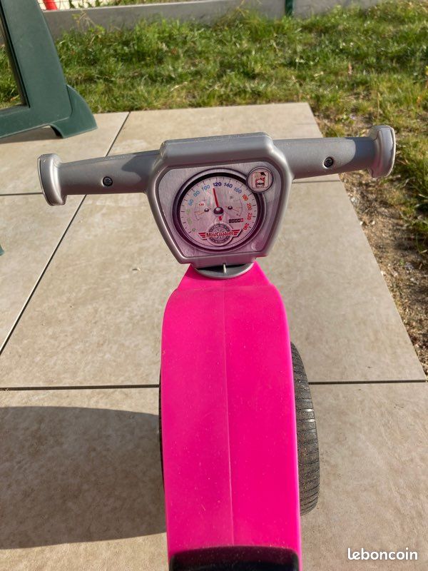 Draisienne plastique rose (image 4)