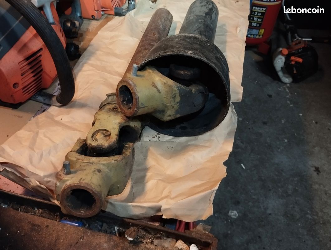 2 demi cardan agricole - Matériel agricole