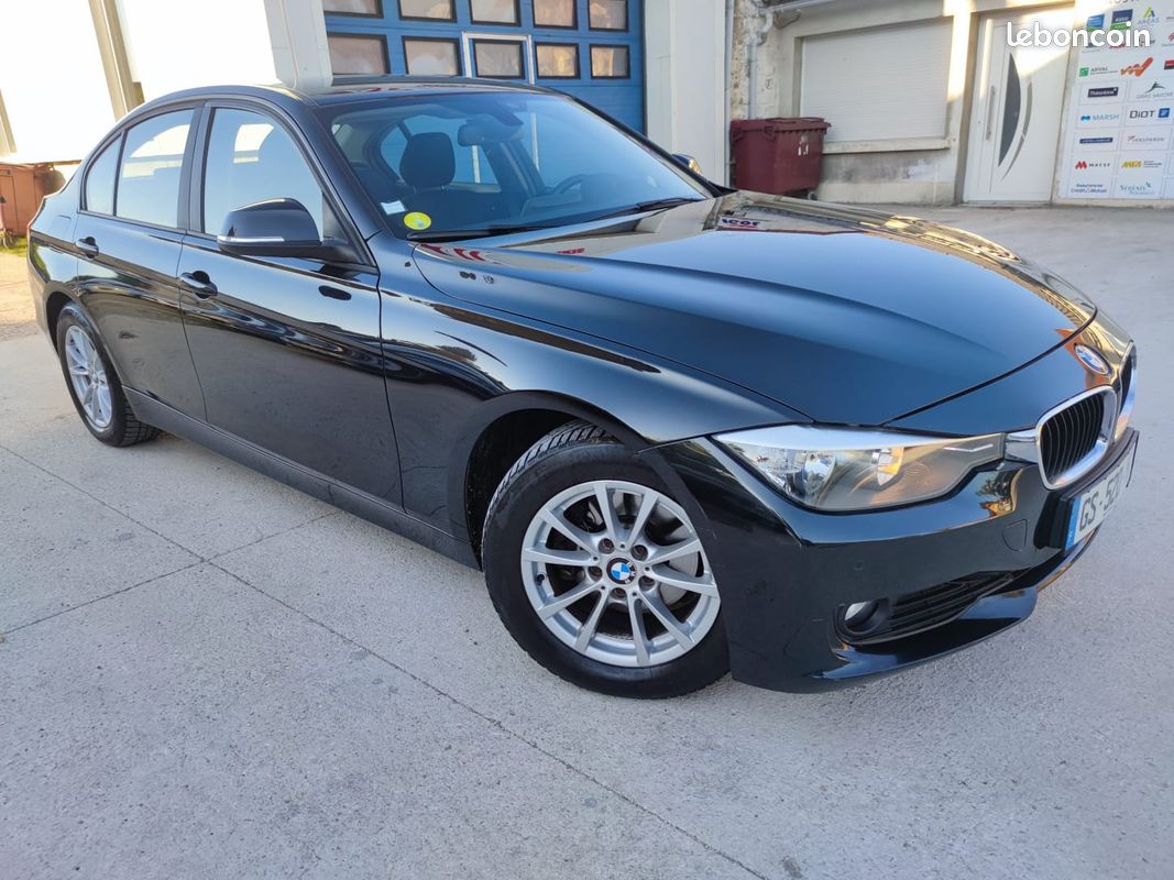 BMW Série 3 320 D A X-Drive 184ch Luxury MOTUR A CHAINE (image 6)