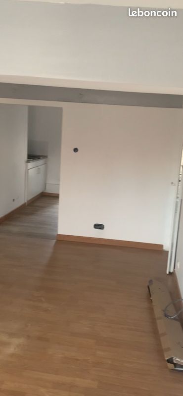 Appartement 1 pièce 25 m² · à Châlons-en-Champagne · 25 m² · 385 €