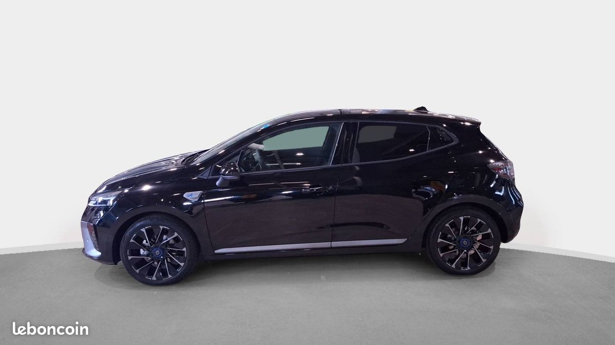 Renault clio v esprit alpine full hybrid e tech (image 7)