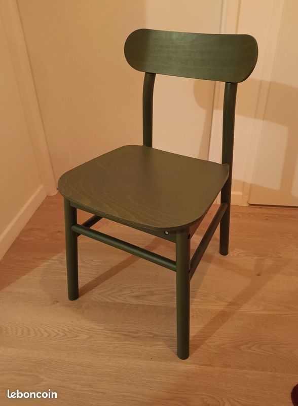 Chaises (image 1)