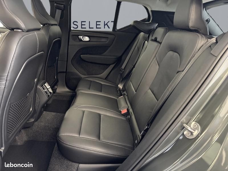 Volvo XC40 B3 163ch Lounge Edition DCT 7 (image 18)