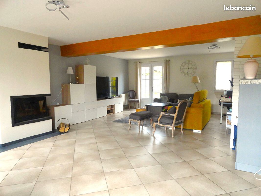 Maison 6 pièces 135 m² · à Feucherolles · 135 m² · 599 000 €
