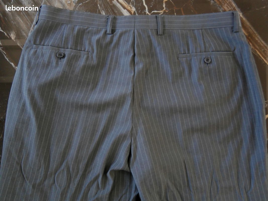 Costume homme gris clair à rayures taille XXL (veste taille 60 et pantalon taille 52) en très bon état n°1140 (image 11)