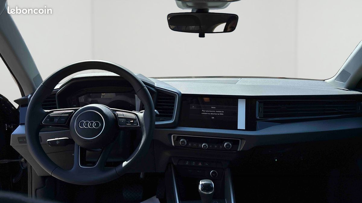 AUDI A1 Sportback 30 TFSI 116 ch S tronic 7 Design (image 9)