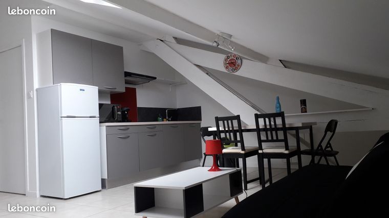 Appartement 1 pièce 30 m² · à Saint-Étienne · 30 m² · 420 €