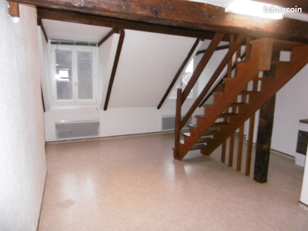 Appartement 1 pièce 34 m² · à Besançon · 34 m² · 496 €