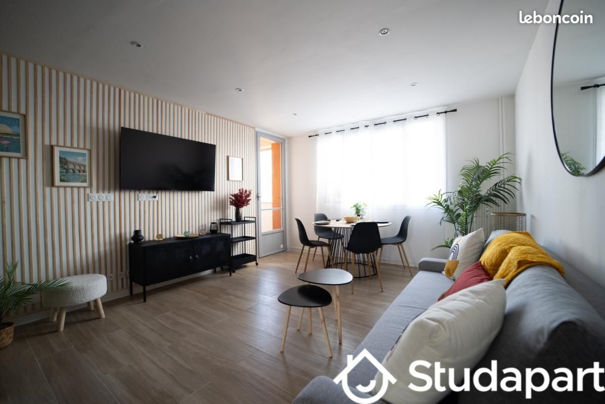 Appartement 6 pièces 90 m² · à Nîmes · 90 m² · 1 400 €