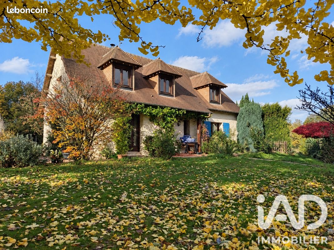 Maison 5 pièces 155 m² · à Bernay · 155 m² · 300 000 €