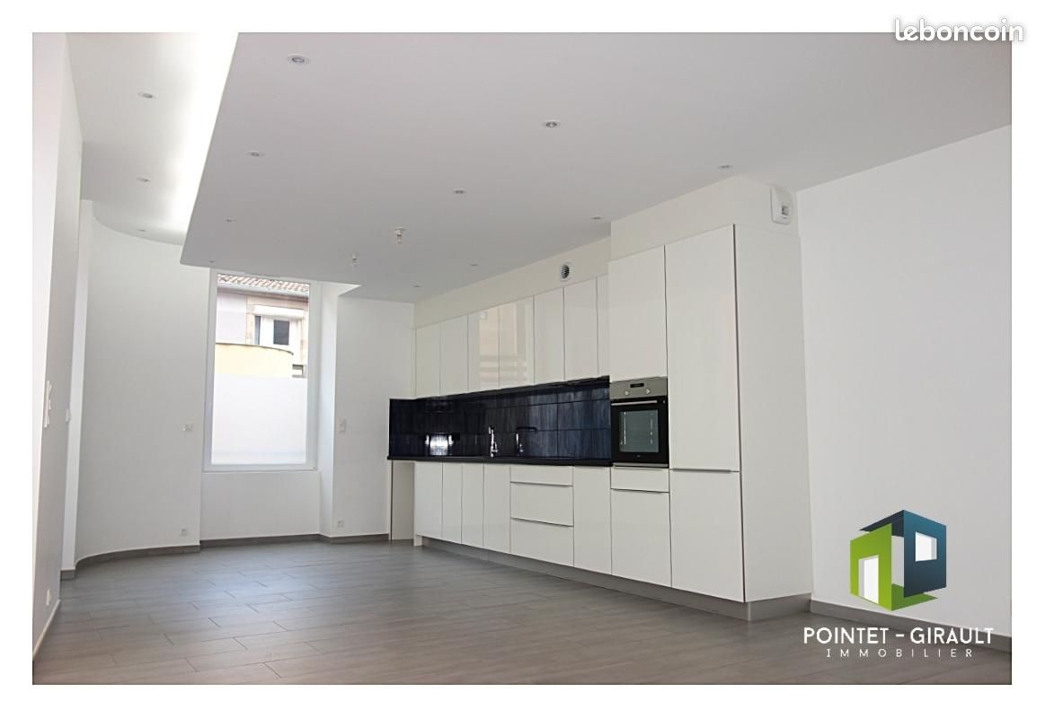 Appartement 4 pièces 85 m² · à Belfort · 85 m² · 885 €