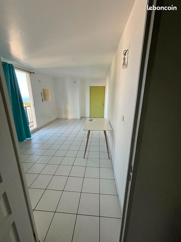 Appartement 1 pièce 25 m² · à Le Tampon · 25 m² · 450 €