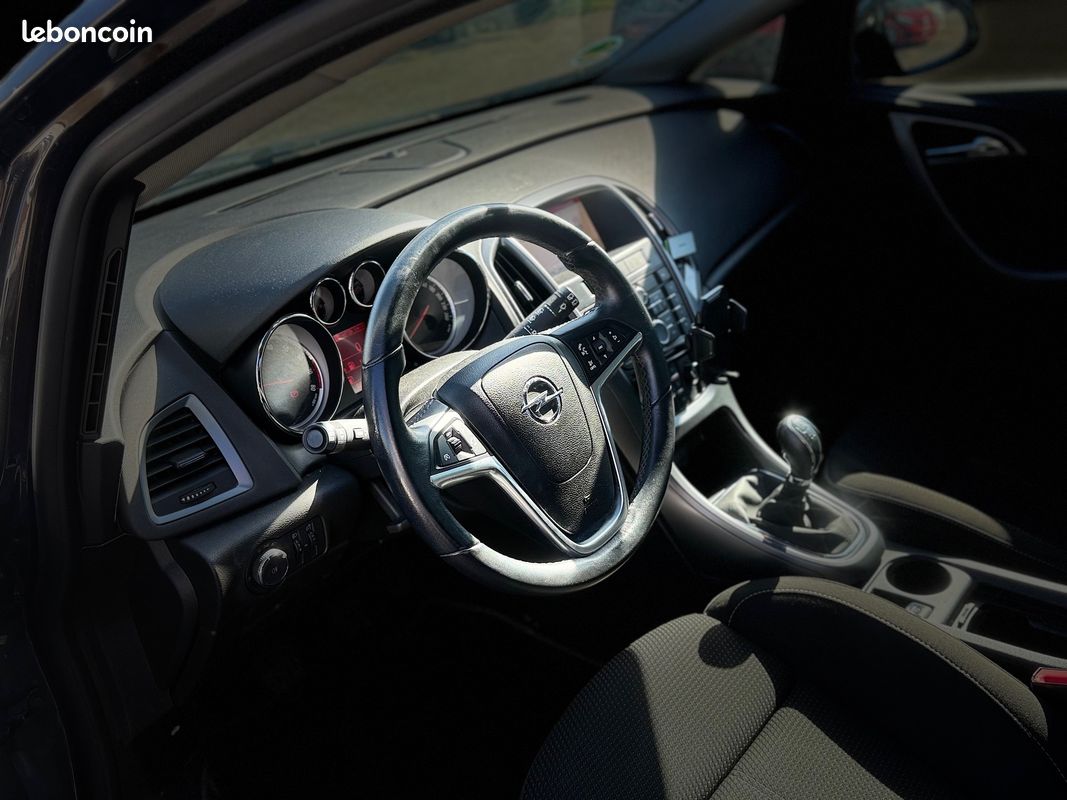 Opel astra j 1.4 turbo 140 cv * 86 000 kms * 2014 (image 8)