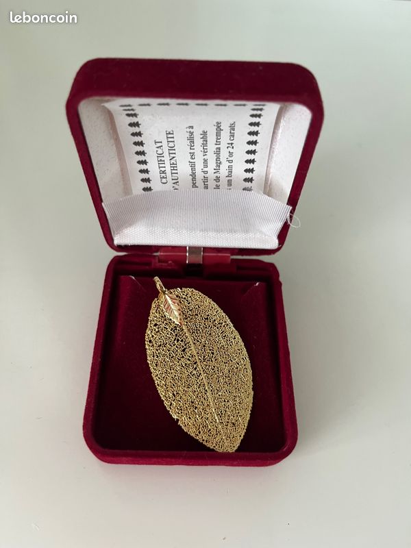 Bijoux pendentif trempé or (image 1)