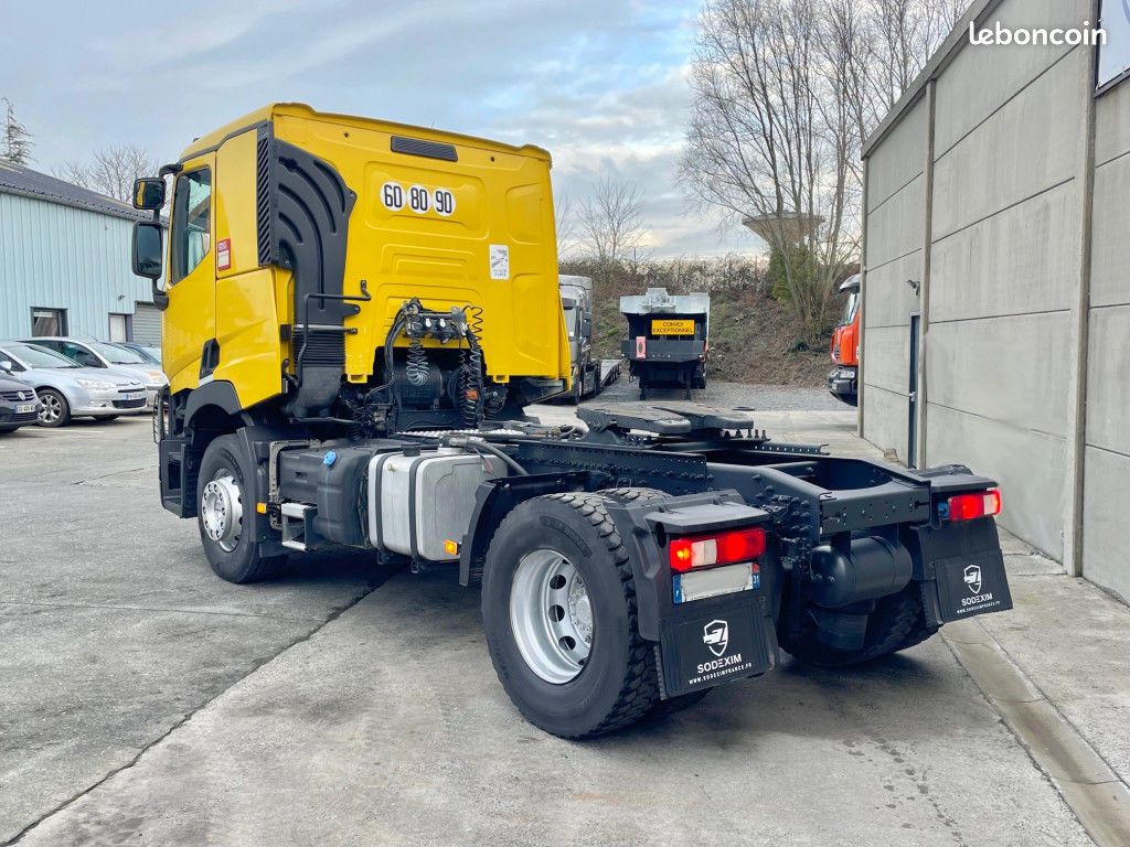Renault 4X2 C440 (image 3)