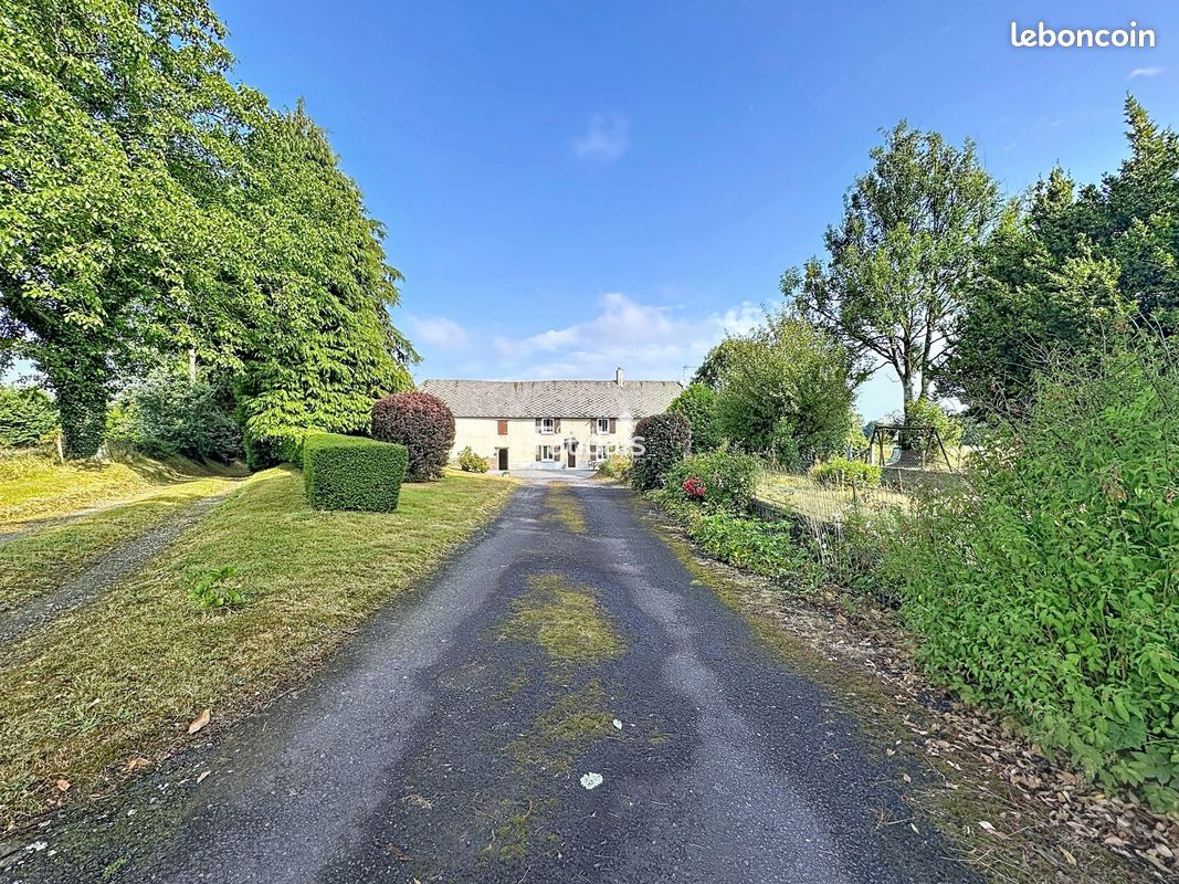 Maison 4 pièces 103 m² · à Bourgvallées · 103 m² · 149 500 €