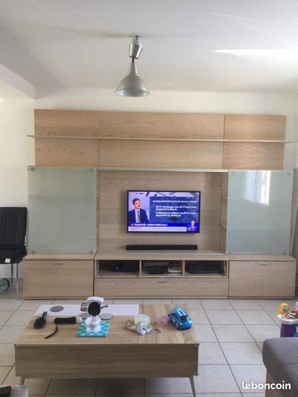 Meuble télé (image 2)