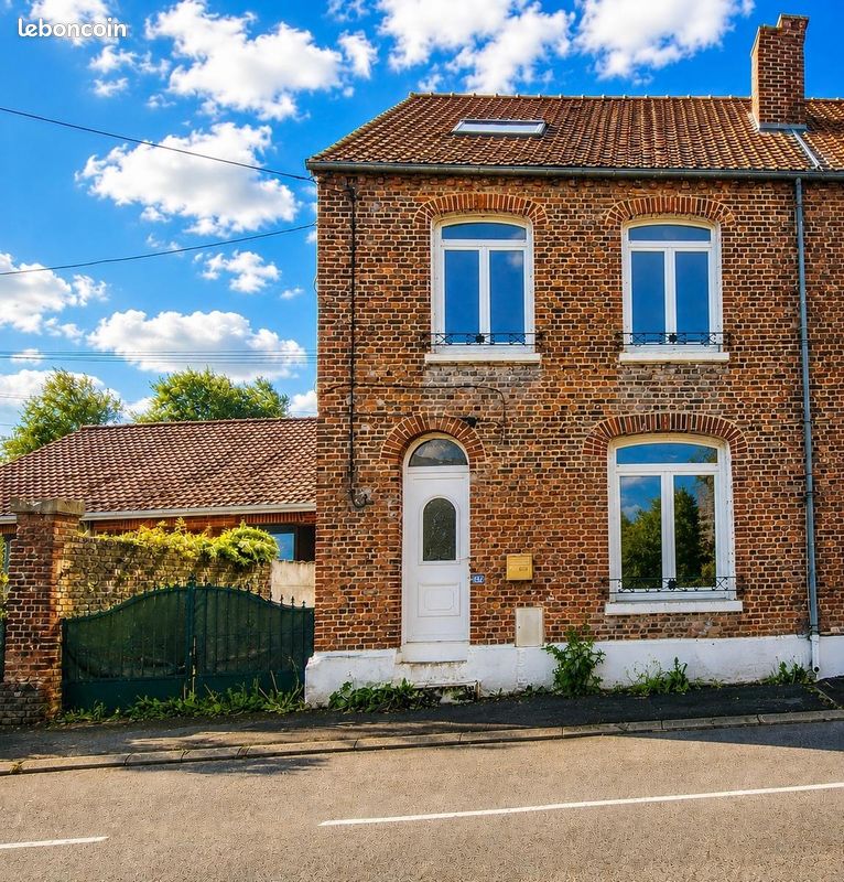 Maison 5 pièces 101 m² · à Houdain · 101 m² · 800 €/mois