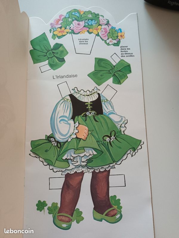Poupée en carton (image 4)