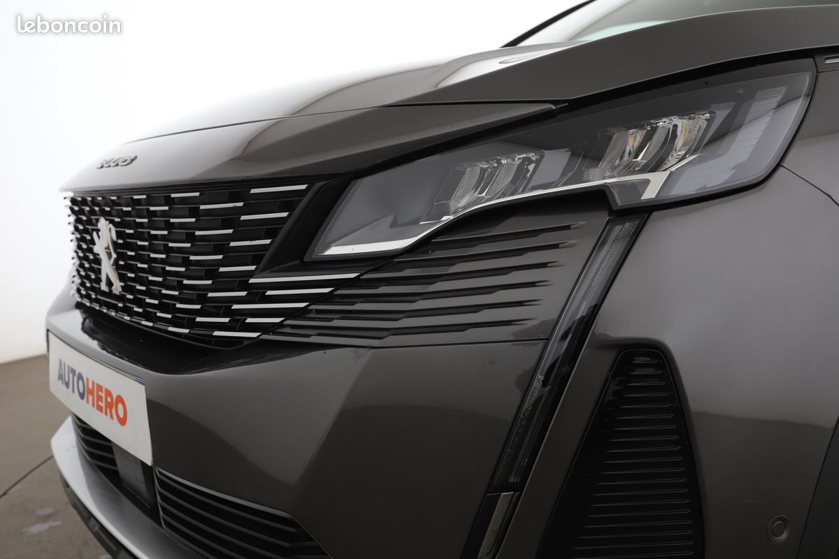 Peugeot 5008 1.5 Blue-HDi Allure Pack EAT8 130 ch (image 26)