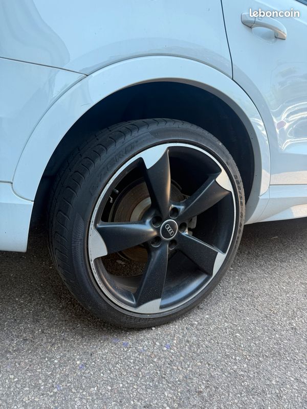 Audi Q3 2.0 TDI 150ch S line Midnight quattro S tronic 7/Rotor/ Sièges Sport/ 2018 (image 6)