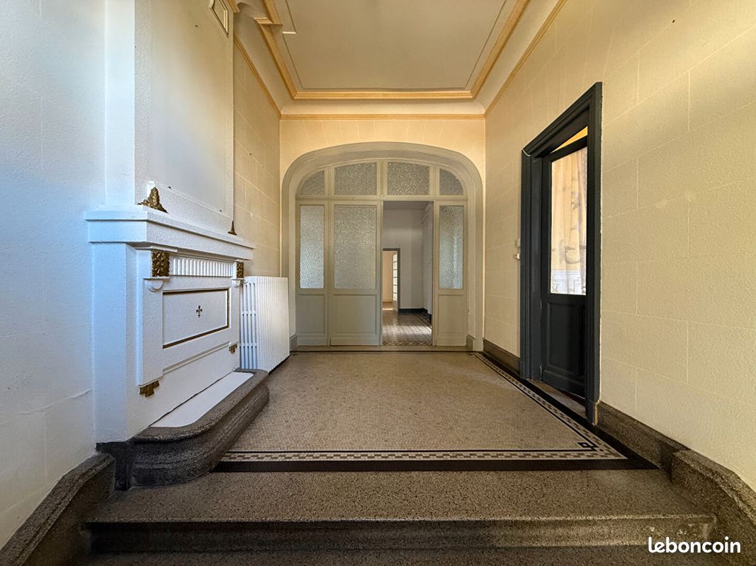 Appartement 5 pièces 169 m² · à Montluçon · 169 m² · 156 500 €