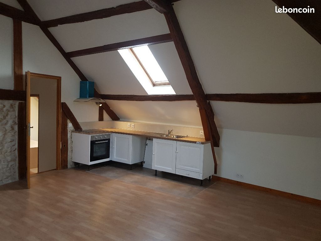 Appartement 2 pièces 65 m² · à Lorrez-le-Bocage-Préaux · 65 m² · 597 €/mois