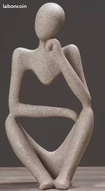 Statue Abstraite « Le Penseur » en Sable – Sculpture Décorative Style Nordique pour Salon, Bureau et Maison (image 1)