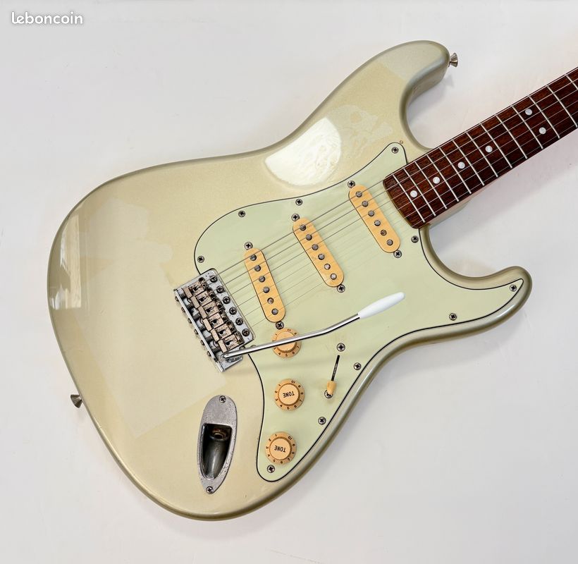 Fender Stratocaster ST-65 Inca Silver 1995-1996 Japan (image 3)