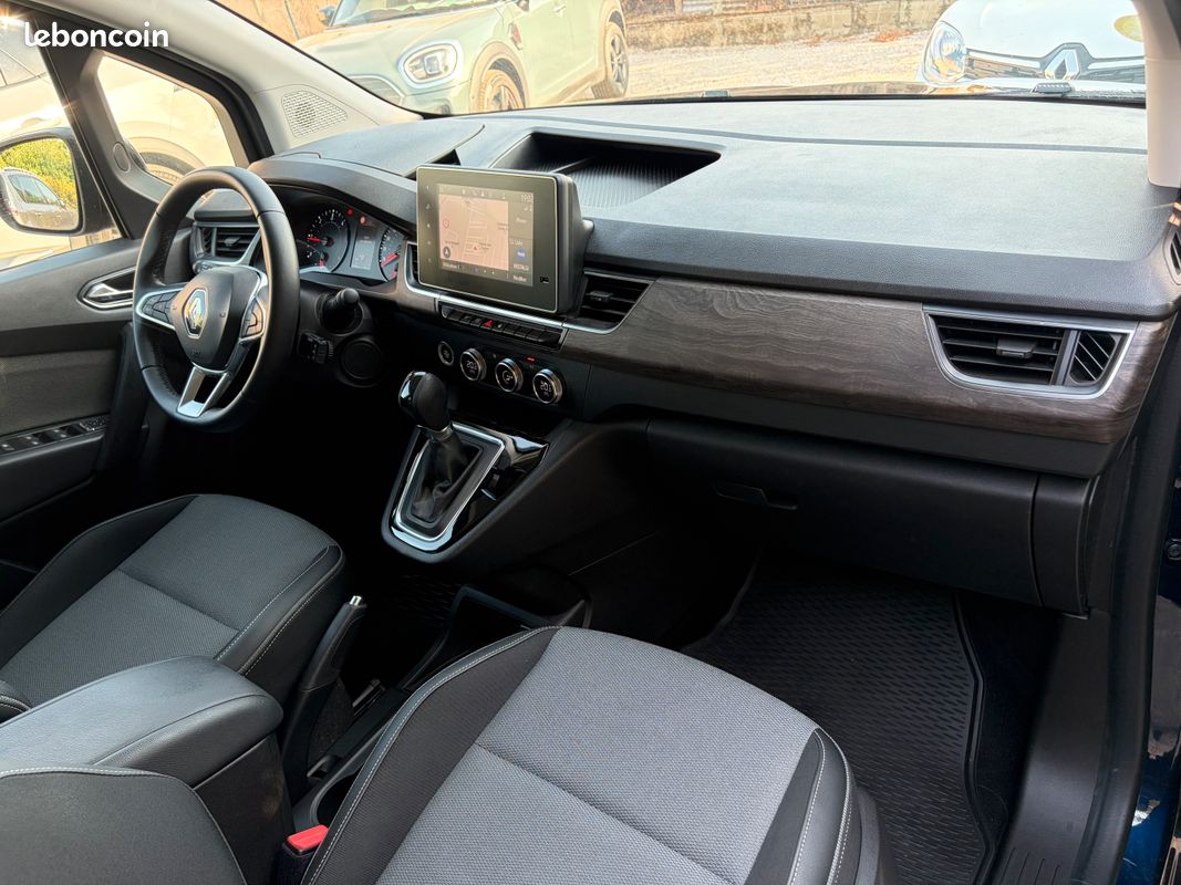 Renault Kangoo Blue dCI 115ch EDC Techno 1ere Main (image 4)