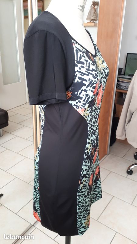 Robe d'été réversible infroissable Eroke 40 (image 7)