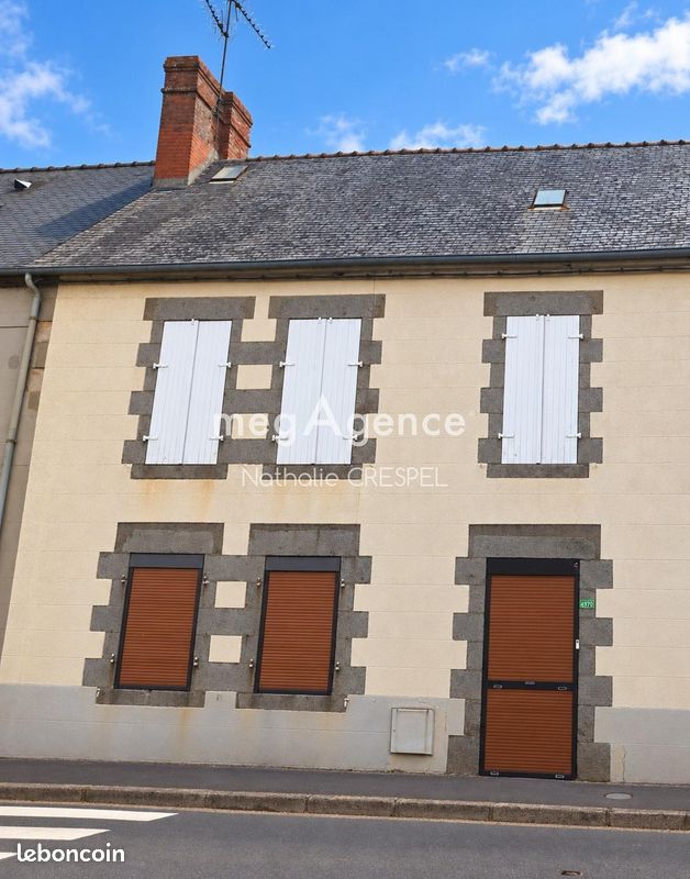 Maison 5 pièces 92 m² · à Rives d'Andaine · 92 m² · 38 000 €