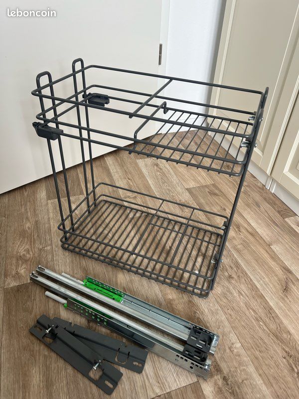 Panier coulissant bouteille pour cuisine (image 1)