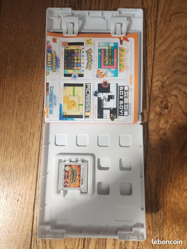 Nintendo 2ds édition Pikachu + jeux pokémon ultra soleil (image 2)