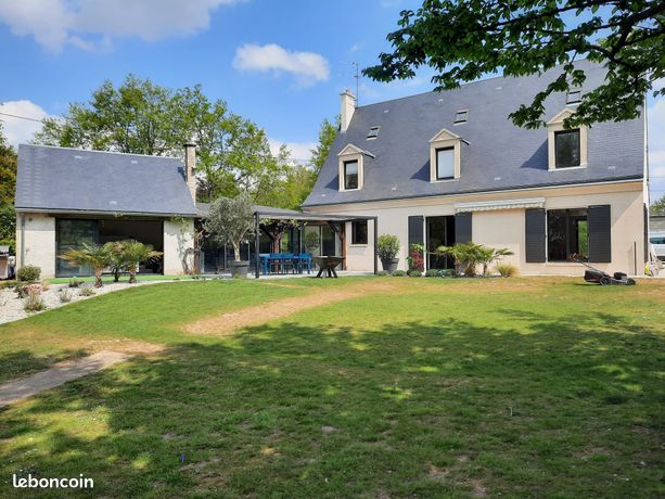 Propriété 13 pièces 246 m²