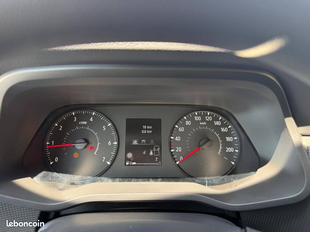 RENAULT Trafic Blue dCi 150 Grand Evolution (image 28)