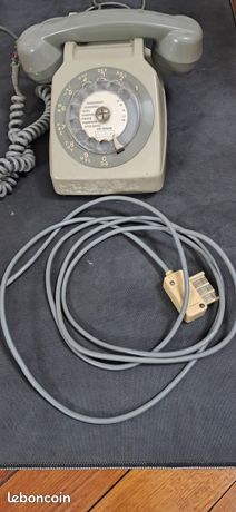 ancien téléphone fixe Socatel S63 a cadran année 80 couleur