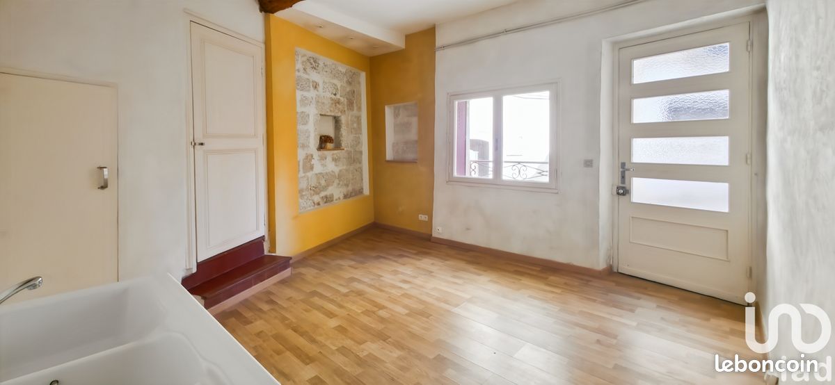 Maison 3 pièces 46 m² · à Castelnau-de-Guers · 46 m² · 89 900 €