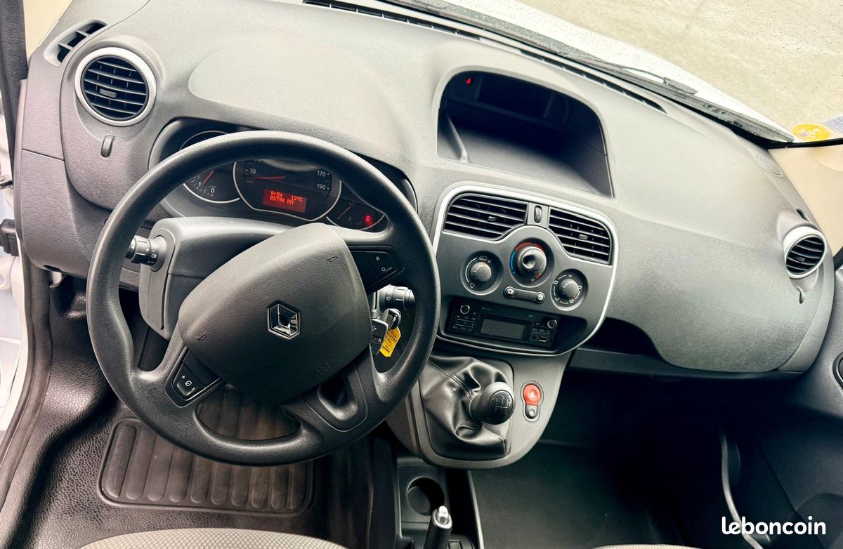 Renault kangoo dci 90 grand confort 10250 ht (image 4)